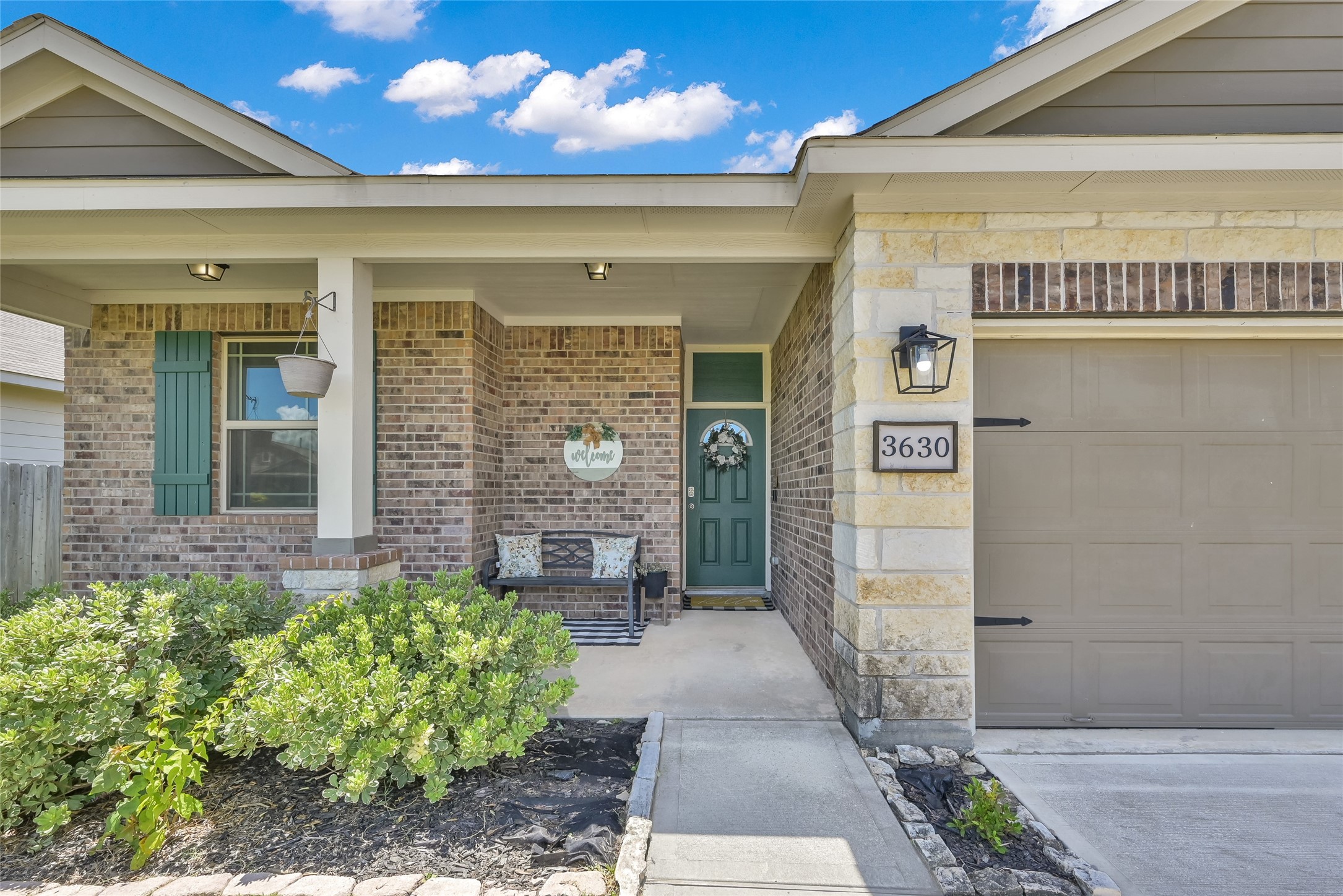 3630 Karissa Road Conroe, TX 77306 - Photo 3 of 41