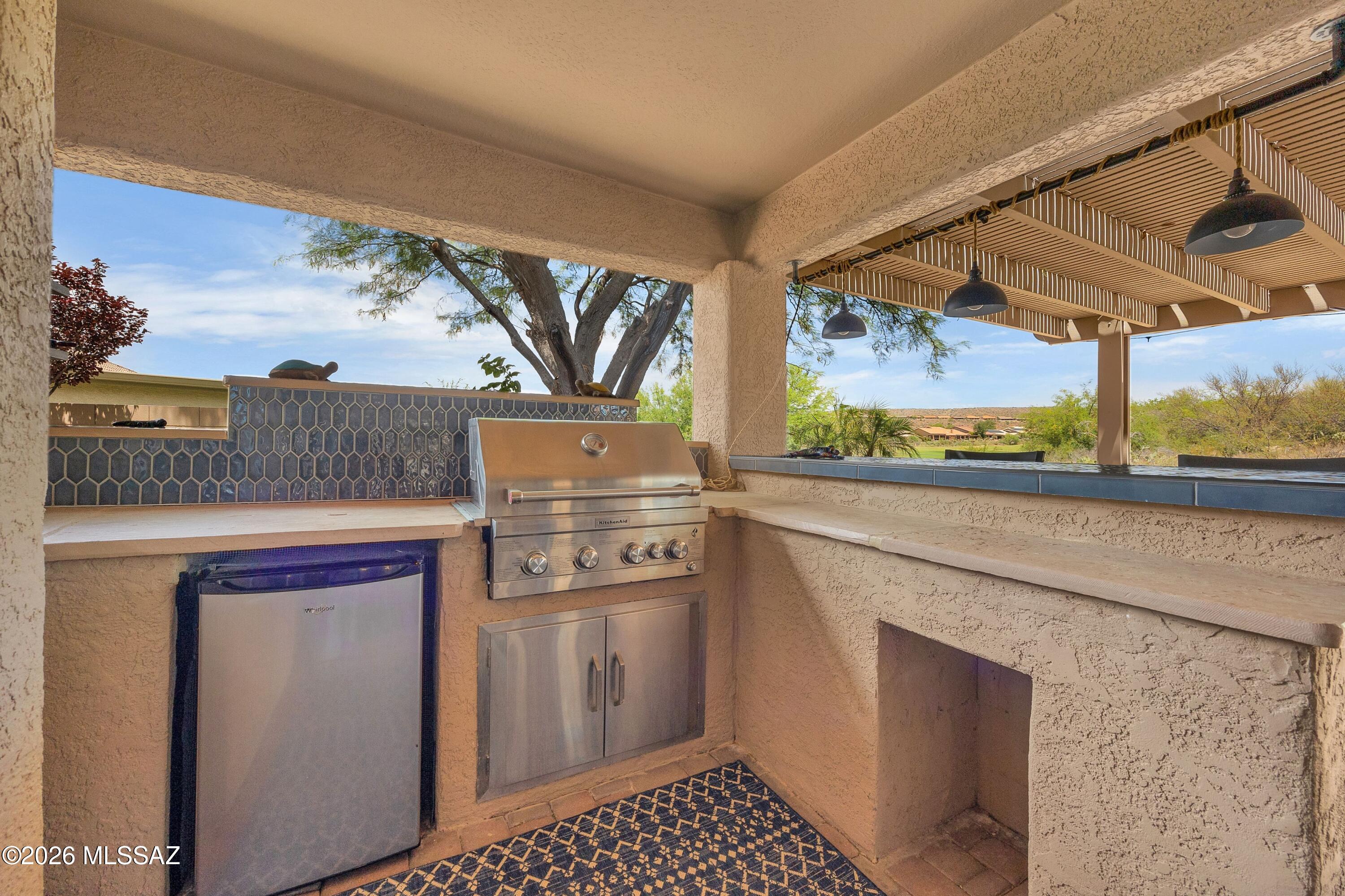 36925 South Ridgeview Boulevard Tucson, AZ 85739 - Photo 38 of 50 Enjoy cookouts with built-in BBQ Kitchen