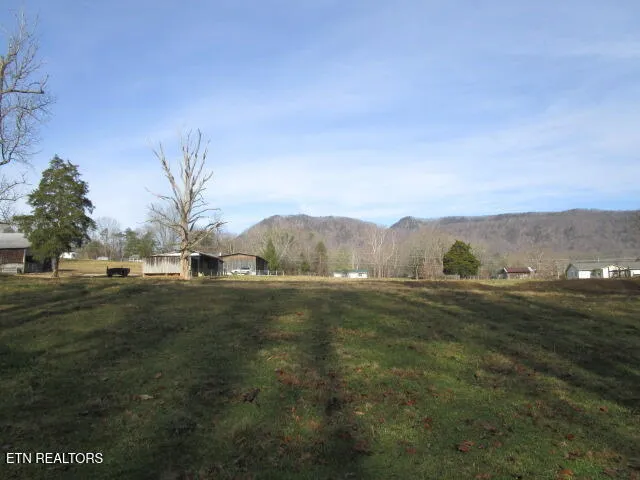 $695,000 | 503 Emory Road, Blaine, TN 37709