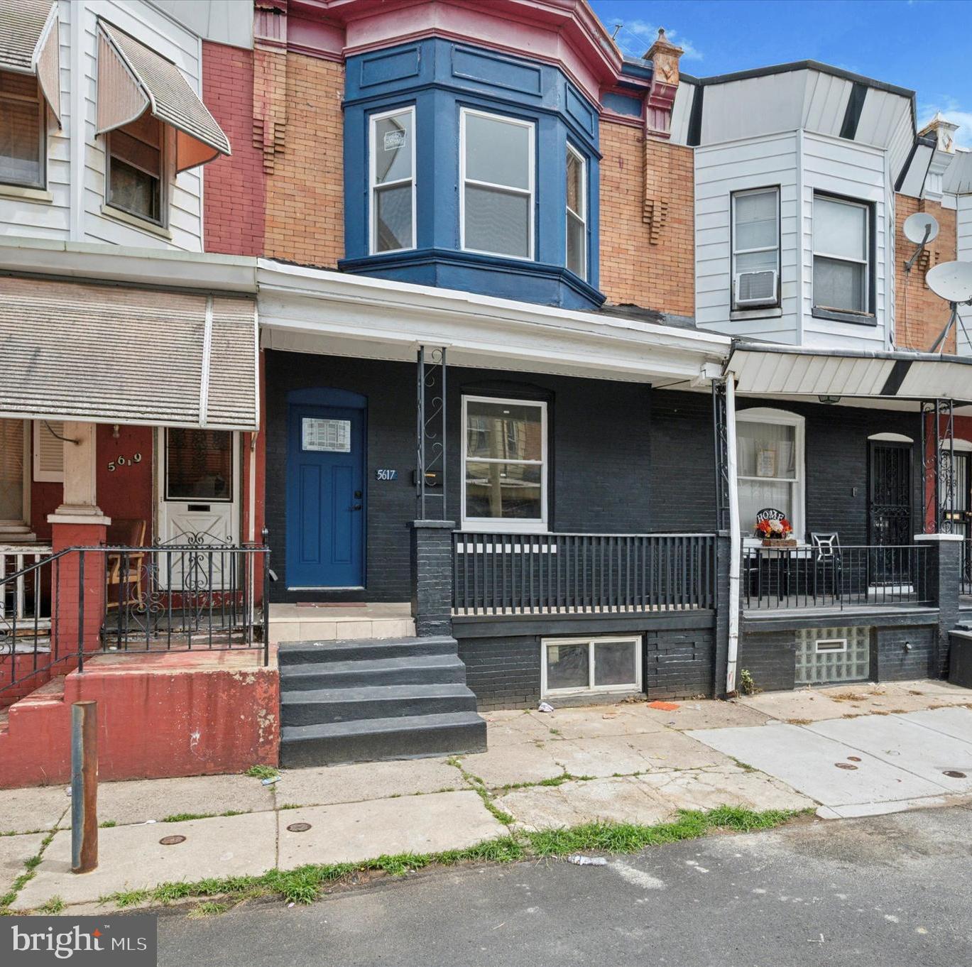 5617 Walton Avenue Philadelphia, PA 19143 - Photo 26 of 28 a front view of a house