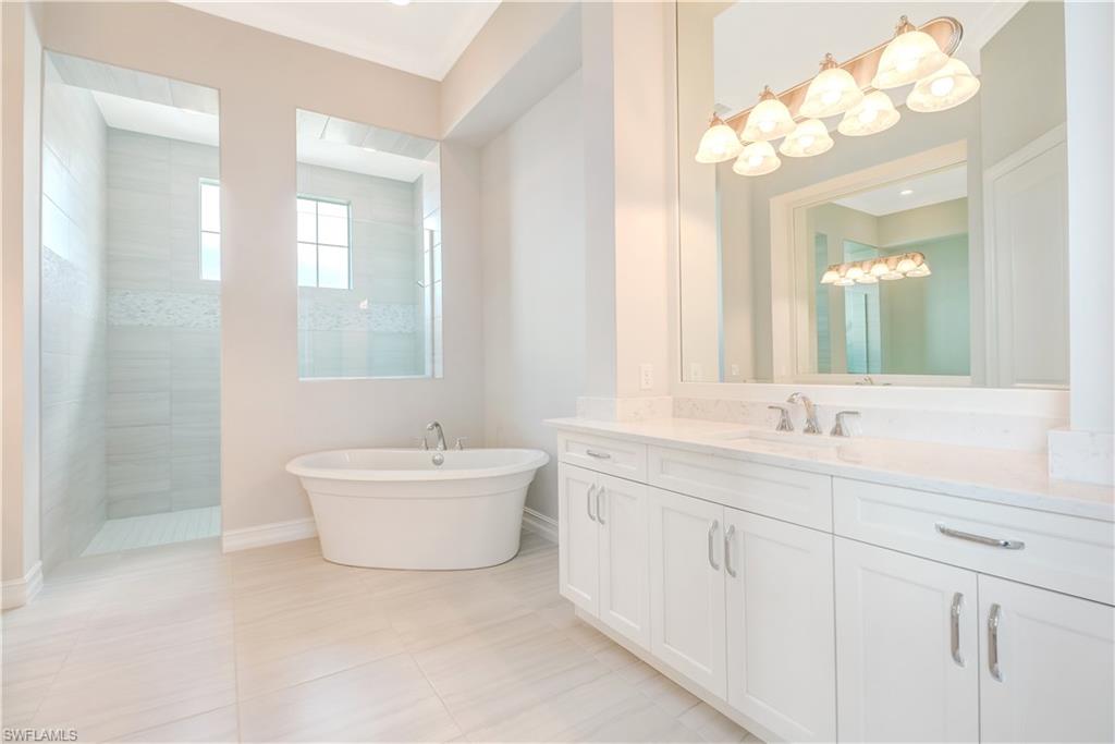 6246 Lightbourn Way Naples, FL 34113 - Photo 14 of 28 Gallery Image 14