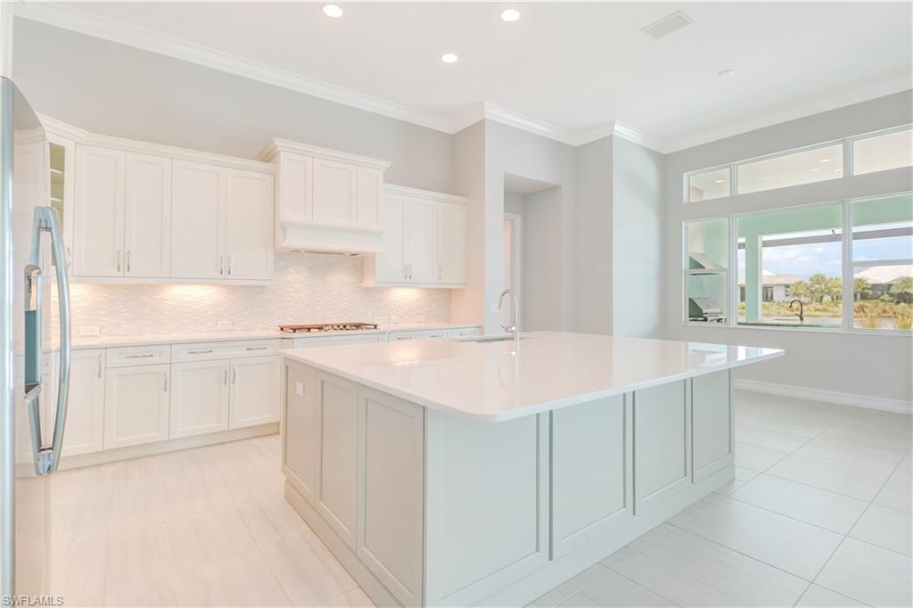 6246 Lightbourn Way Naples, FL 34113 - Photo 4 of 28 Gallery Image 4