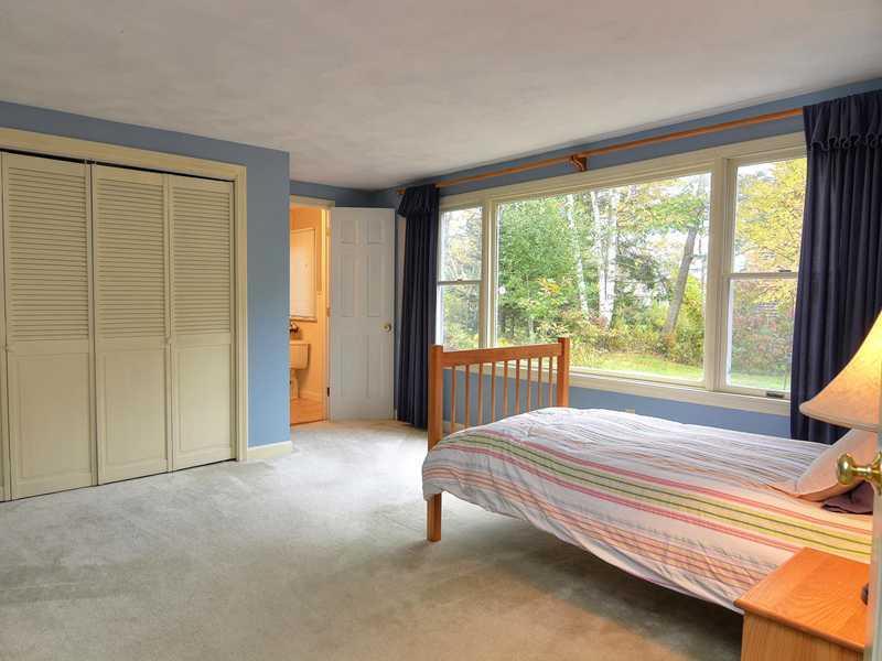 12 Hunts Point Road Cape Elizabeth, ME 04107 - Photo 9 of 15 Bedroom.