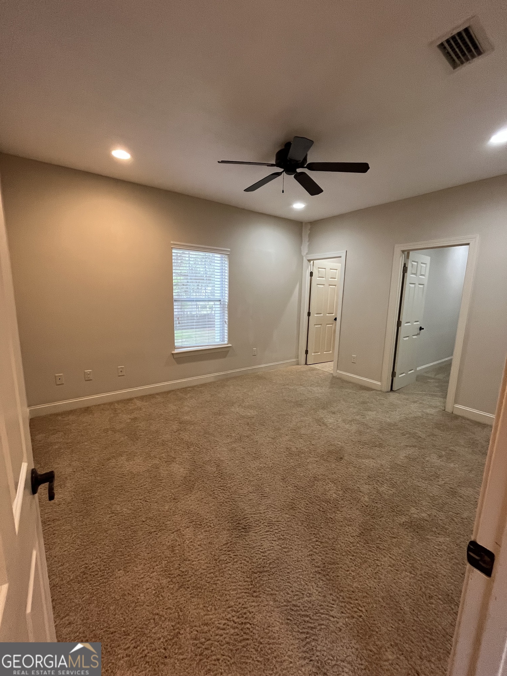 708 Osborne Street, Unit 206 St. Marys, GA 31558 - Photo 14 of 27 a view of an empty room