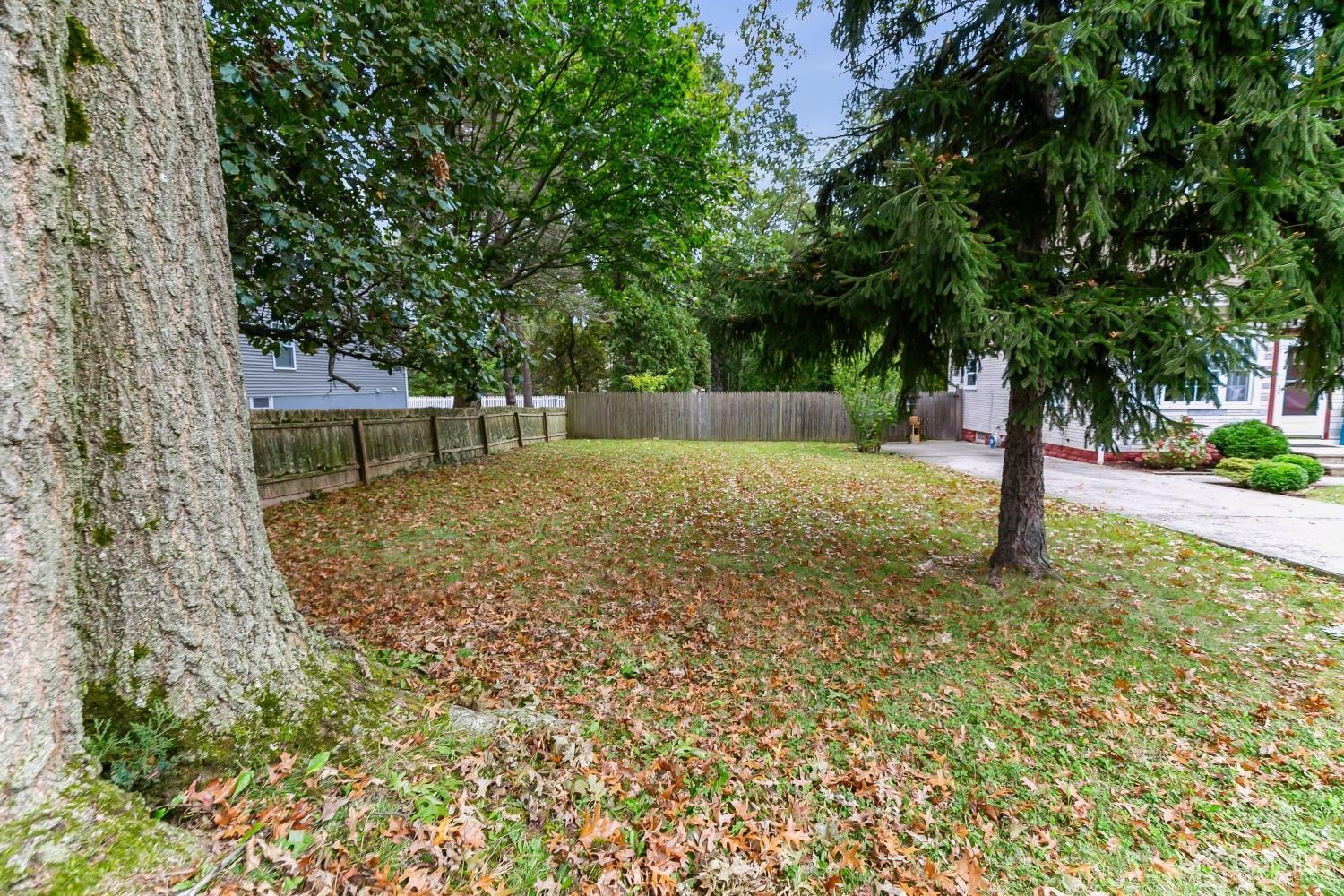 135 North Hill Road Colonia, NJ 07067 - Photo 4 of 26