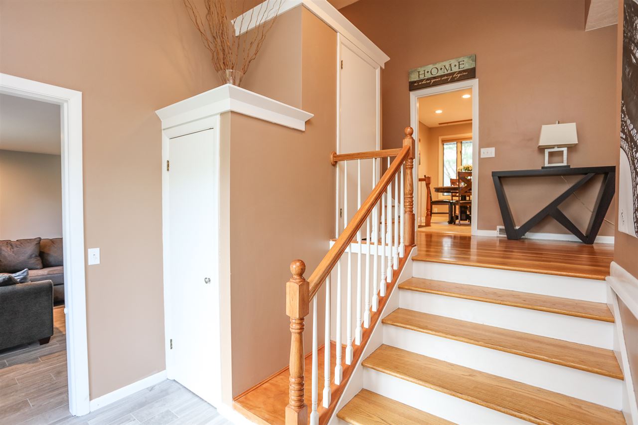 42 North Acres Road Manchester, NH 03104 - Photo 2 of 40 Gallery Image 2