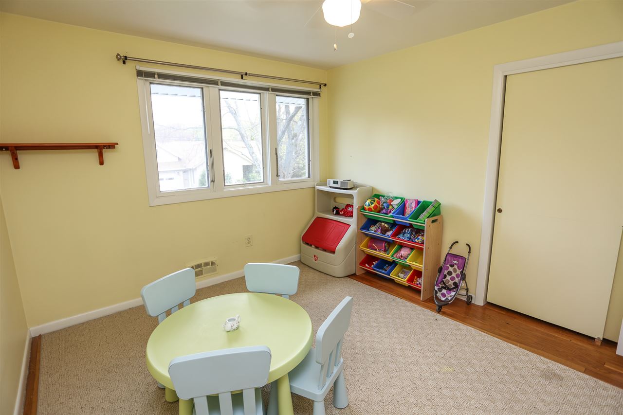 42 North Acres Road Manchester, NH 03104 - Photo 15 of 40 Gallery Image 15