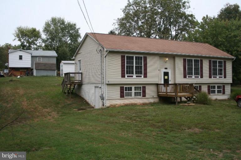 513 East 10th Avenue Ranson, WV 25438 - Photo 1 of 29 Exterior (Main)