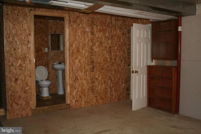 513 East 10th Avenue Ranson, WV 25438 - Photo 12 of 29 Basement #1