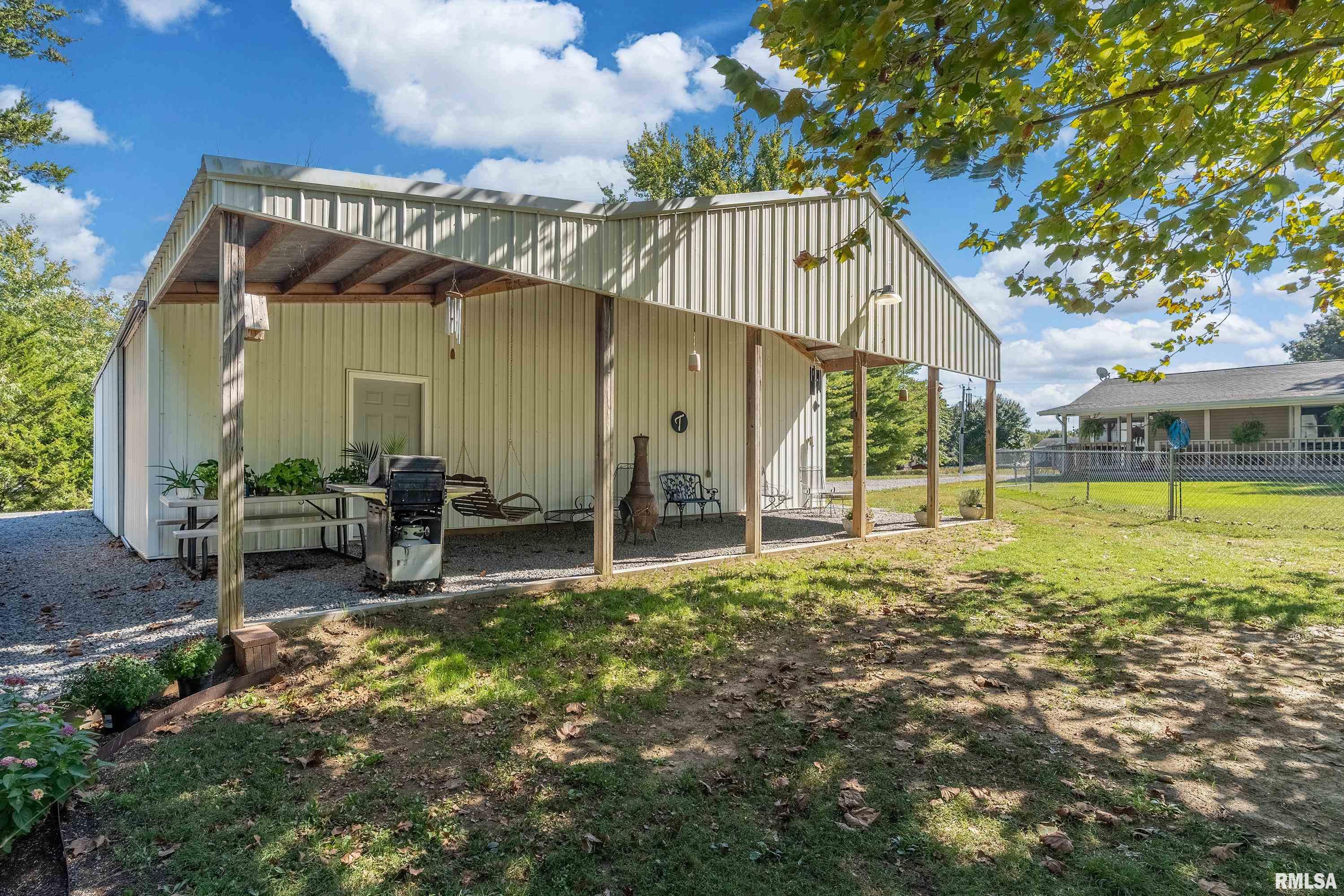 7009 Cherry Valley Road Marion, IL 62959 - Photo 38 of 46 Gallery Image 38