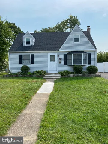 $3,000 | 404 Abbott Road, Hatboro, PA 19040