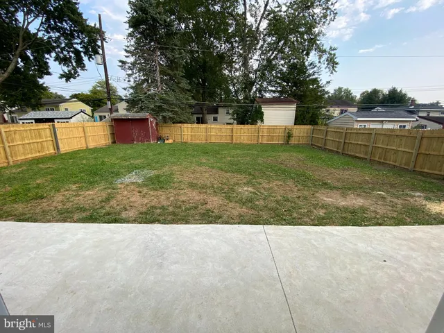 $3,000 | 404 Abbott Road, Hatboro, PA 19040