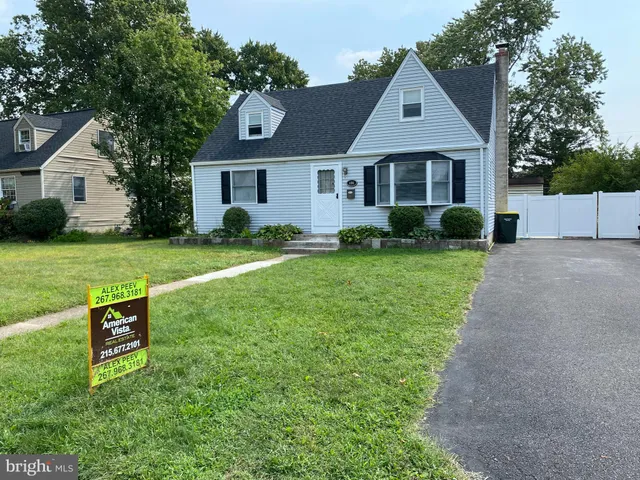 $3,000 | 404 Abbott Road, Hatboro, PA 19040