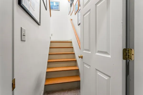 a view of entryway