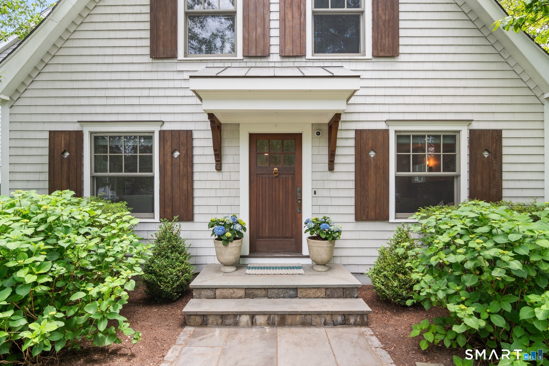 1644 Boston Post Road Darien, CT 06820 - Photo 4 of 40