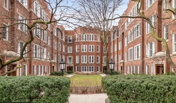 $225,000 | 5470 South Woodlawn Avenue, Unit 1E, Chicago, IL 60615