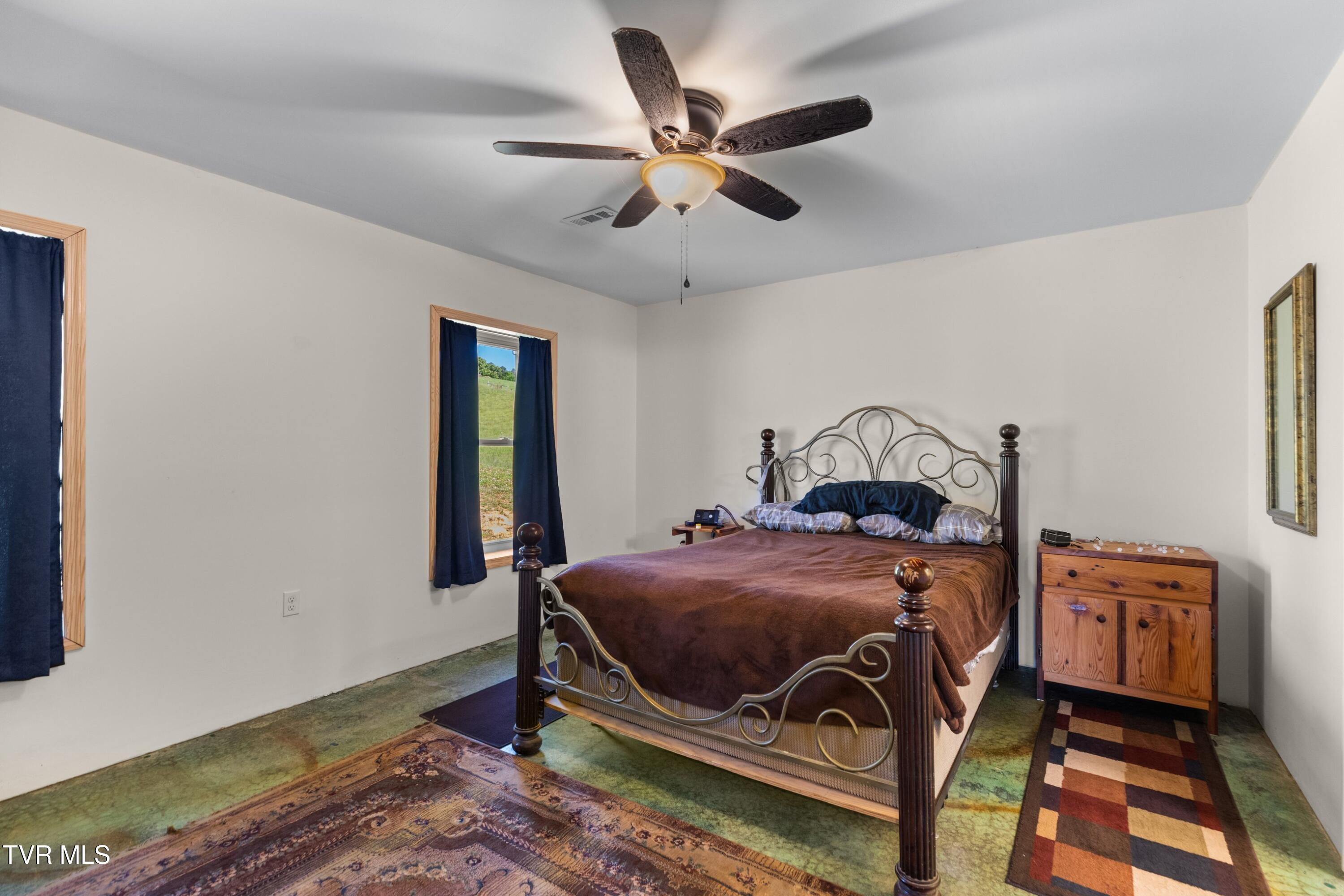 1945 Brown Springs Road Greeneville, TN 37743 - Photo 17 of 47 017-1945BrownSpringsRd-Greeneville-37743