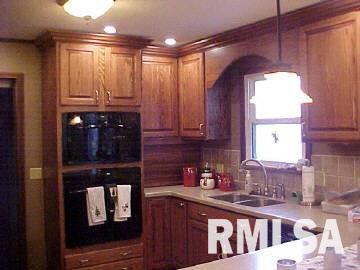 504 East Mine B Road Herrin, IL 62948 - Photo 2 of 17 Gallery Image 2
