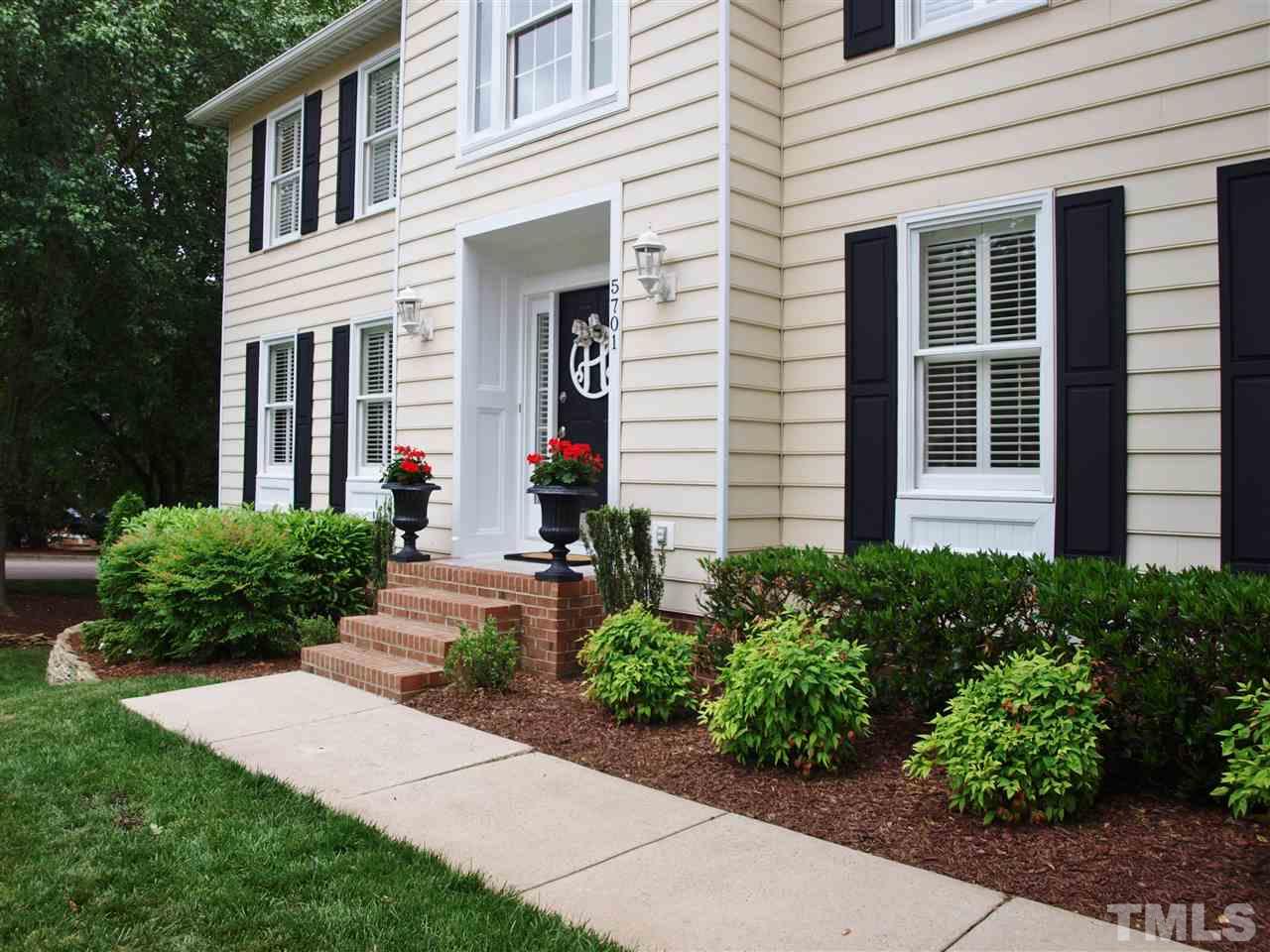 5701 Crooked Stick Trail Raleigh, NC 27612 - Photo 2 of 25