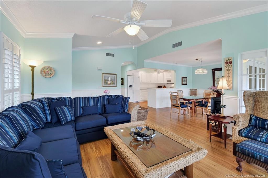 5636 Southeast Foxcross Place Stuart, FL 34997 - Photo 10 of 45