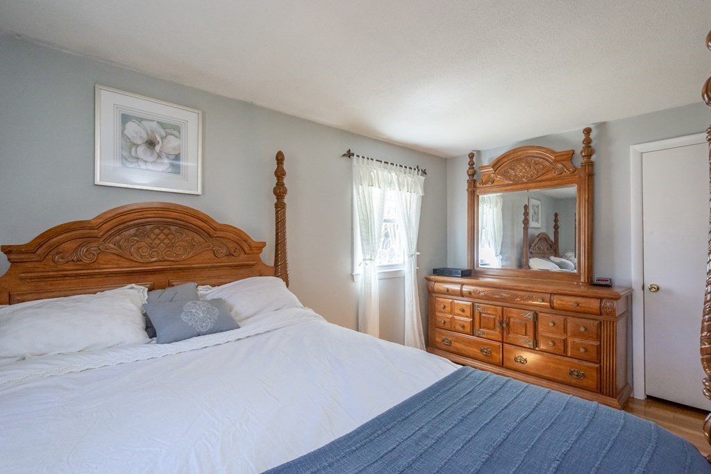 2 Rockpoint Road Southborough, MA 01772 - Photo 20 of 38 Gallery Image 20