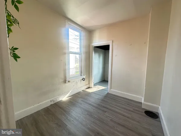$1,750 | 566 North Plum Street, Lancaster, PA 17602