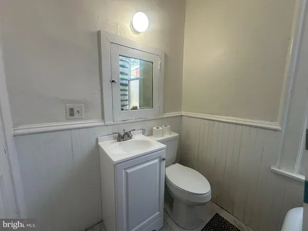 $1,750 | 566 North Plum Street, Lancaster, PA 17602