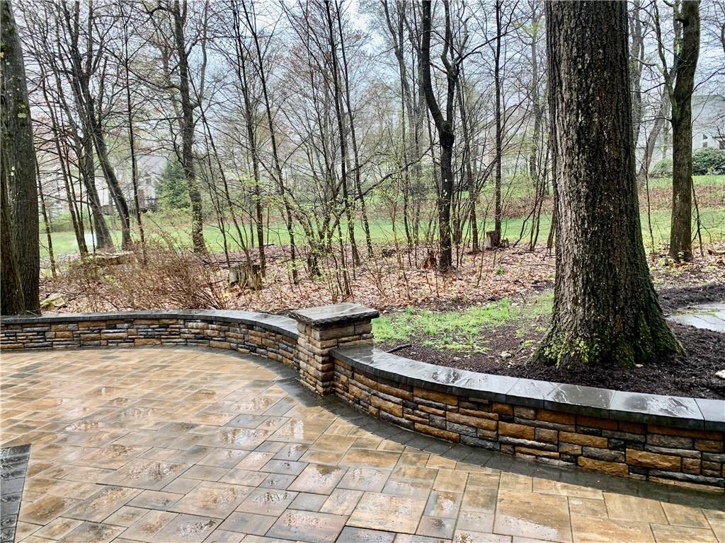 2411 South Ridge Place Hidden Valley, PA 15502 - Photo 31 of 34 Gallery Image 31