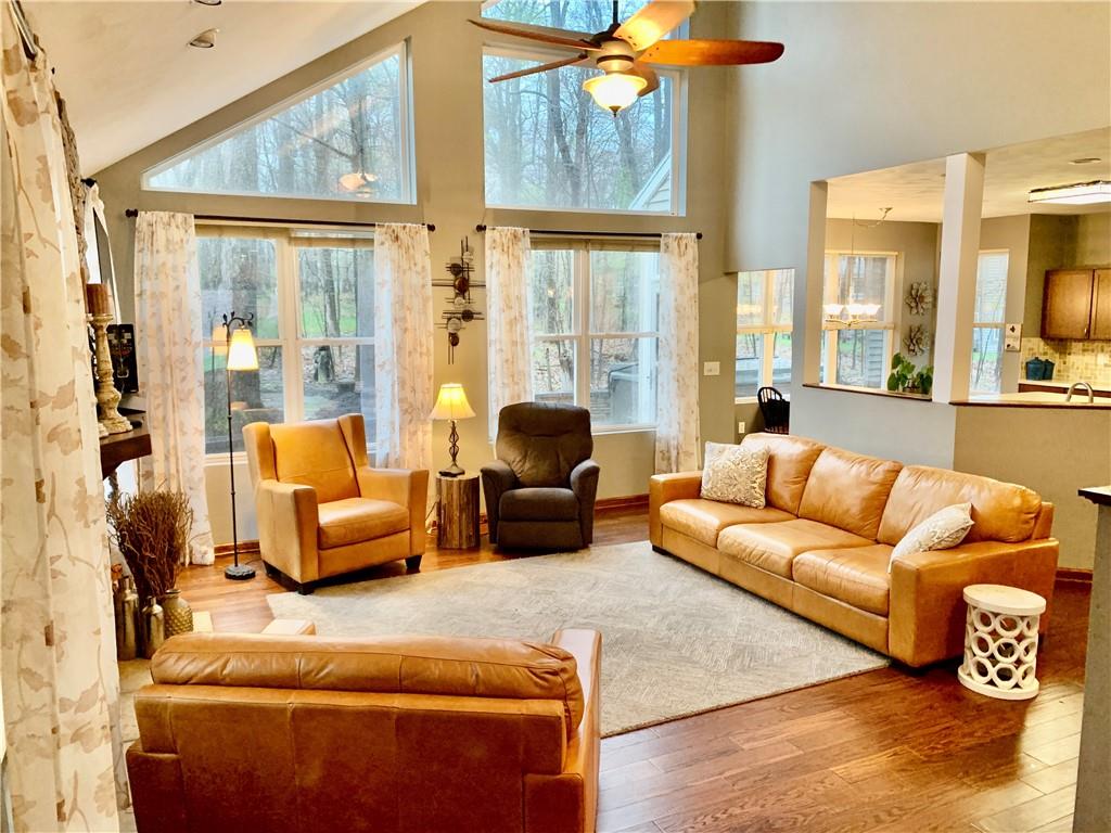 2411 South Ridge Place Hidden Valley, PA 15502 - Photo 4 of 34 Gallery Image 4