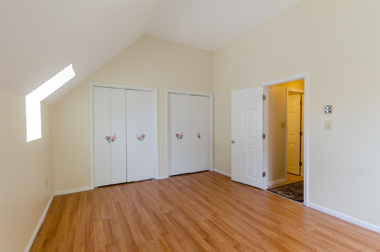 18 Spring Cove Road, Unit 106 Nashua, NH 03062 - Photo 5 of 35