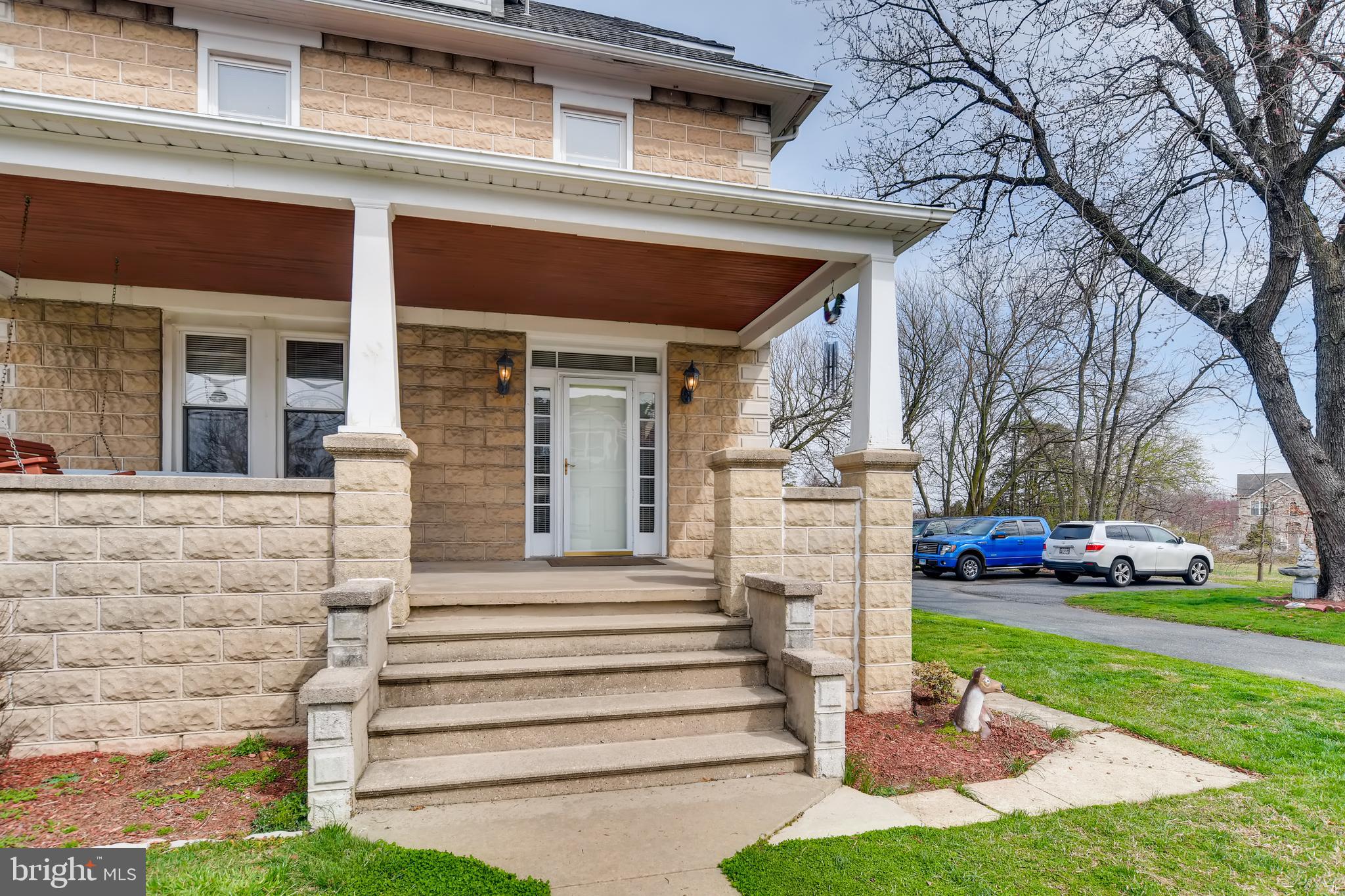 4608 Ridge Road Baltimore, MD 21236 - Photo 3 of 28 Gallery Image 3