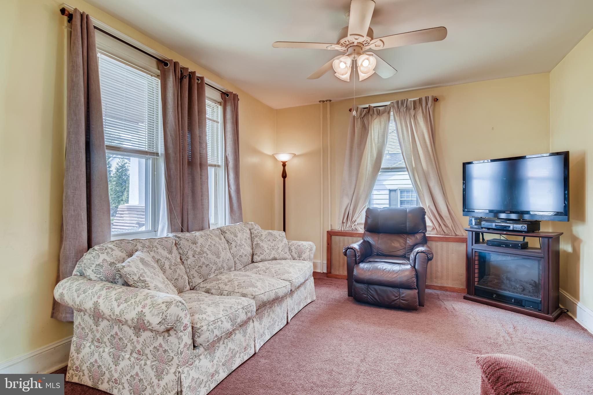 4608 Ridge Road Baltimore, MD 21236 - Photo 4 of 28 Gallery Image 4