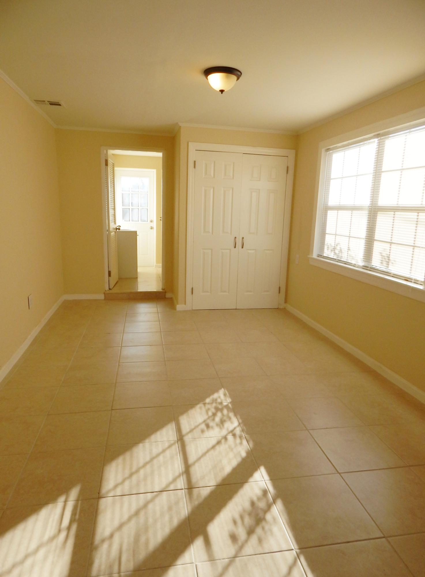 191 East 24th Street Riviera Beach, FL 33404 - Photo 5 of 13 191 E 24th St