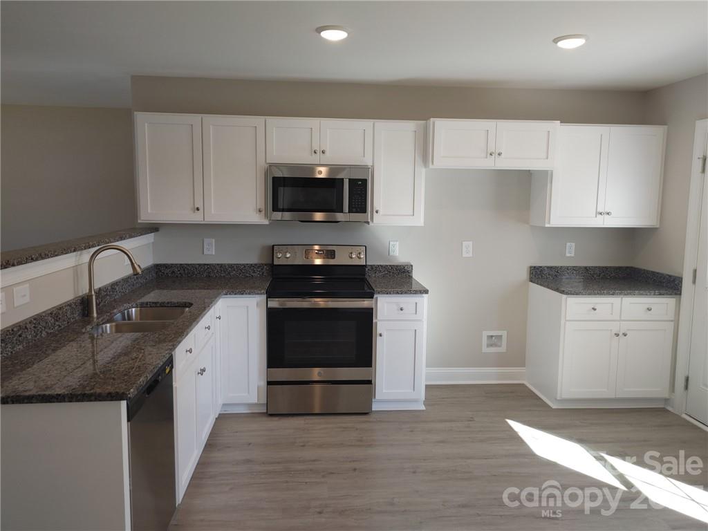 1106 China Grove Road Kannapolis, NC 28083 - Photo 4 of 6