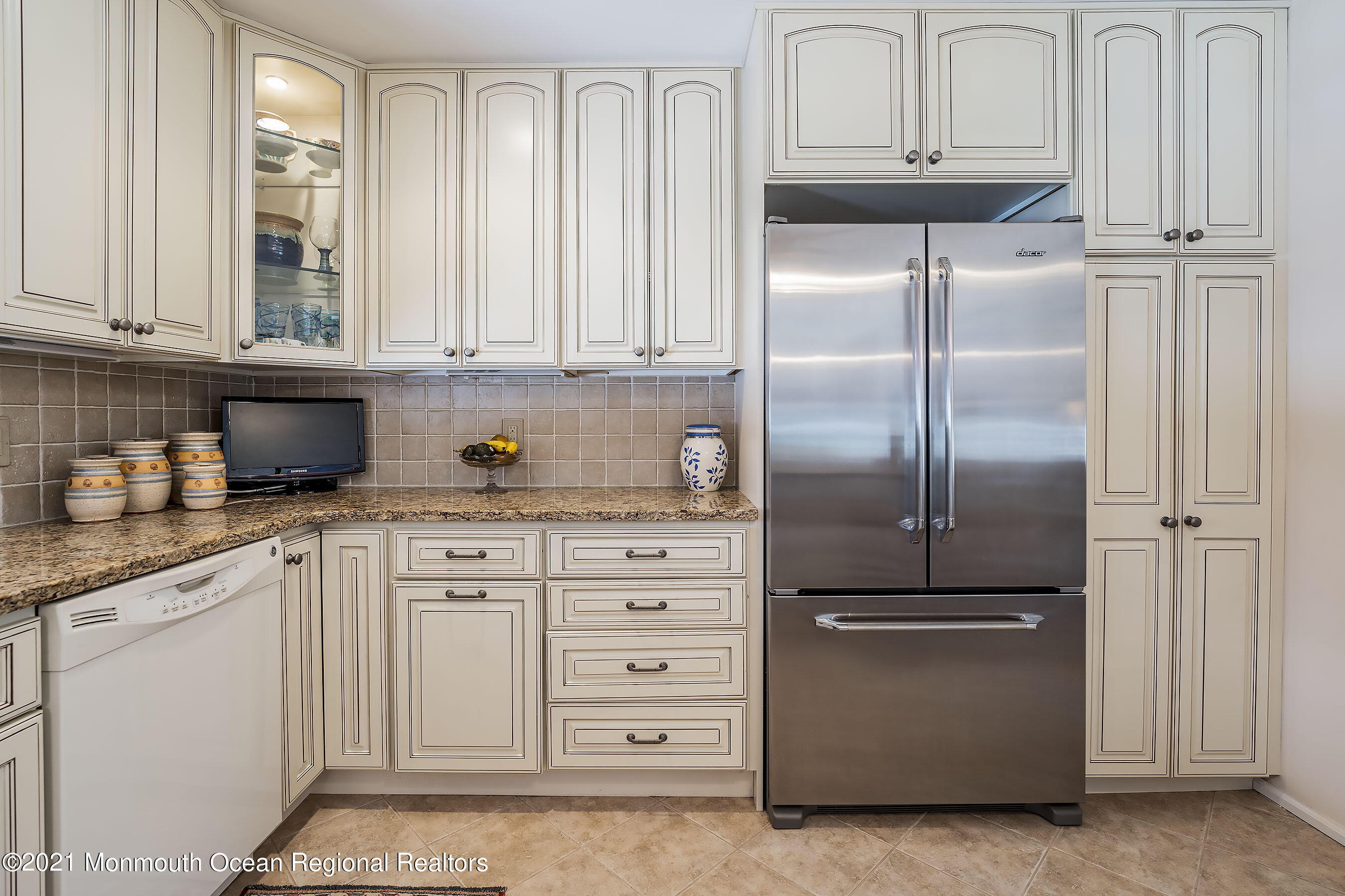 3605 River Road Point Pleasant, NJ 08742 - Photo 15 of 38 Kitchen 3