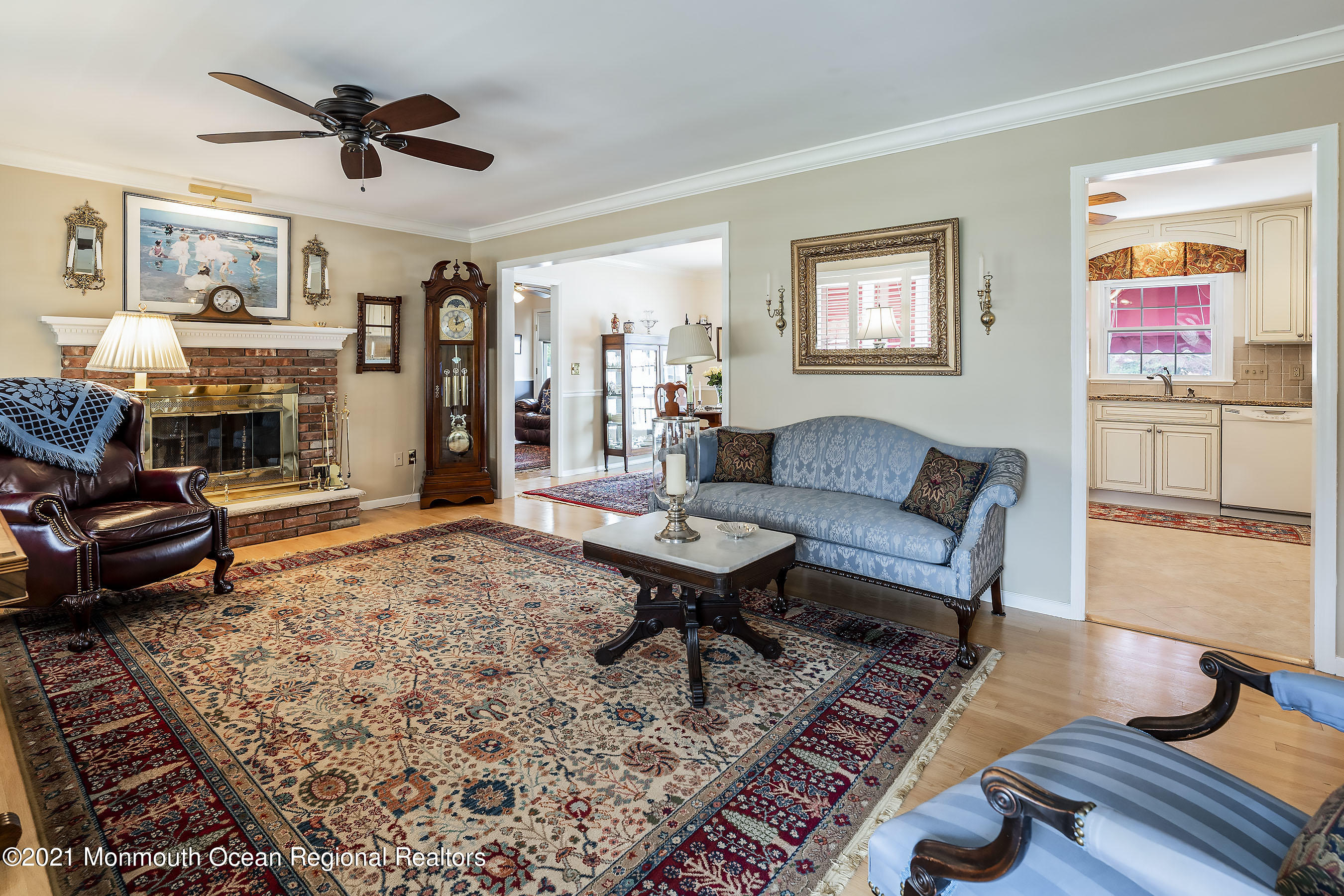 3605 River Road Point Pleasant, NJ 08742 - Photo 7 of 38 Living 3