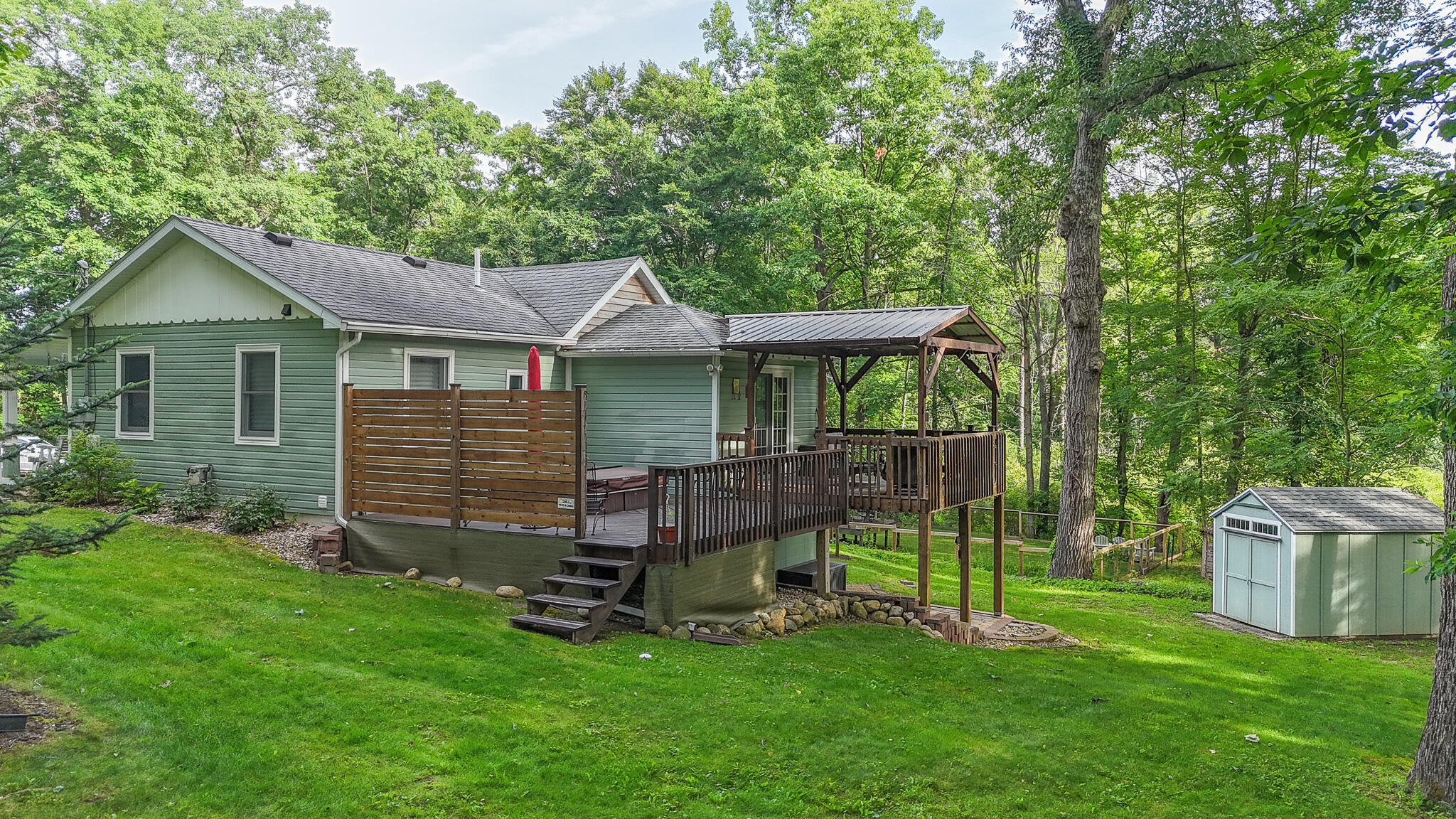 56789 Point Road Cassopolis, MI 49031 - Photo 47 of 50 dji_fly_20240704_085152_0341_17200979503