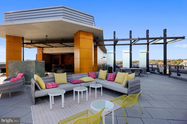 a view of outdoor space