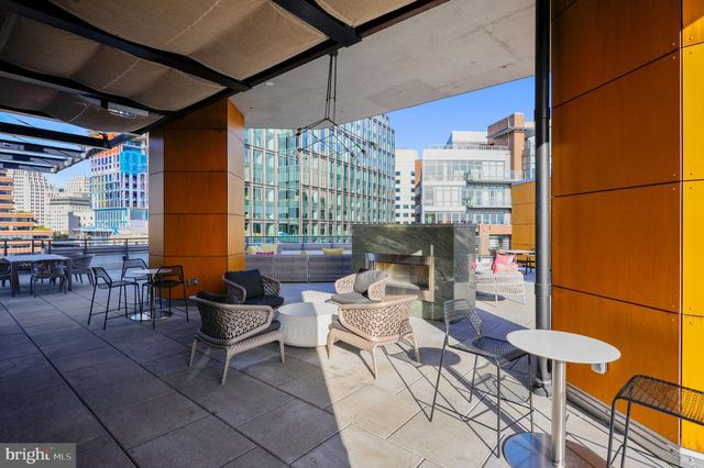 $710,000 | 7171 Woodmont Avenue, Unit 205, Bethesda, MD 20814