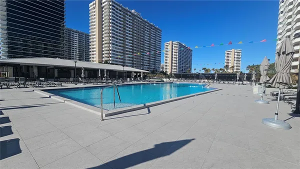 $2,350 | 1980 South Ocean Drive, Unit MC, Hallandale Beach, FL 33009