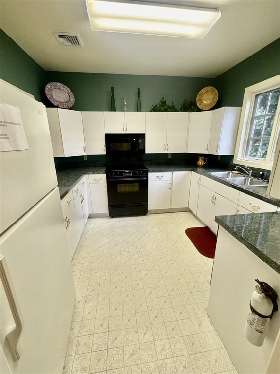 396 Boston Road, Unit 106 Billerica, MA 01821 - Photo 16 of 18 Gallery Image 16