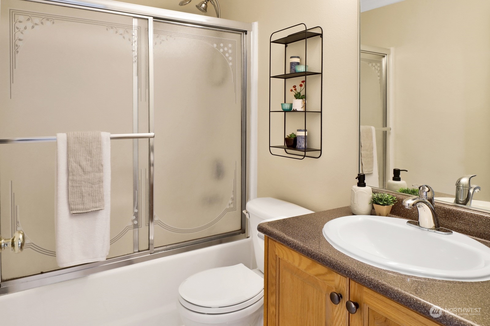 4031 Glengary Road Bellingham, WA 98226 - Photo 26 of 40 Gallery Image 26