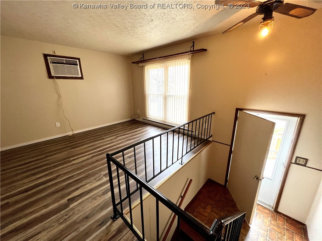 245 Grayson Road Point Pleasant, WV 25550 - Photo 12 of 47 Gallery Image 12