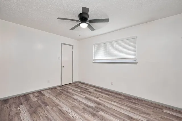 $329,000 | 9858 Sageaspen Lane, Houston, TX 77089