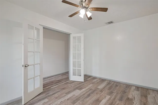 $329,000 | 9858 Sageaspen Lane, Houston, TX 77089