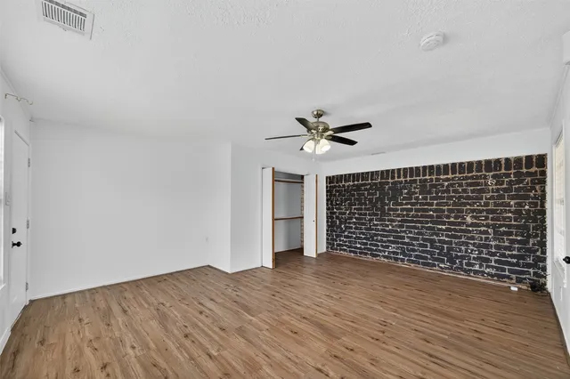 $329,000 | 9858 Sageaspen Lane, Houston, TX 77089