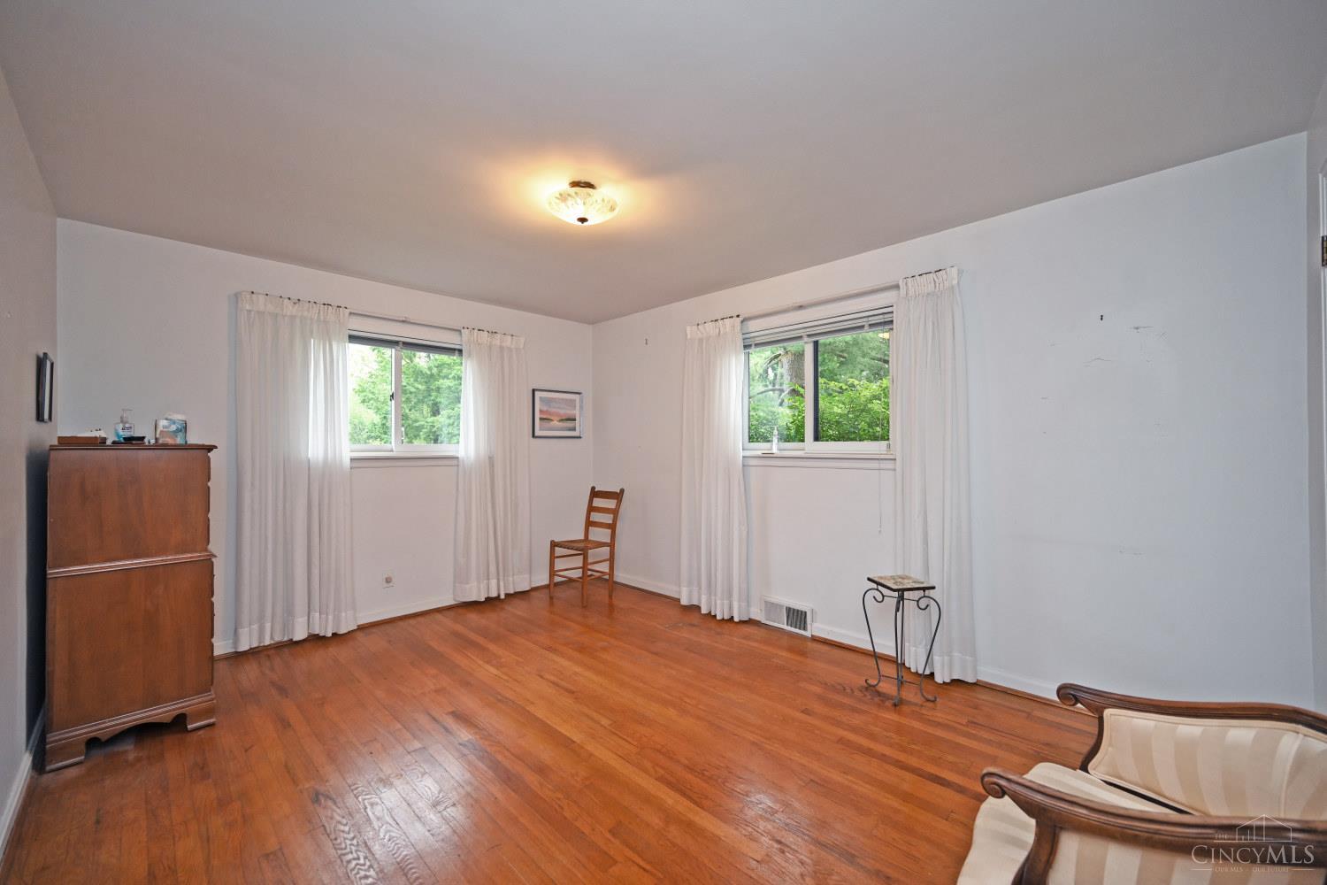 6277 Thole Road Cincinnati, OH 45230 - Photo 33 of 50