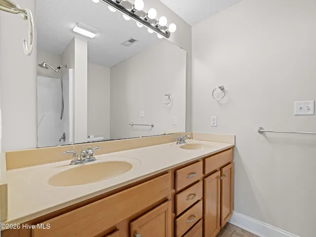 $259,000 | 101 Heckathorne Drive, New Bern, NC 28560