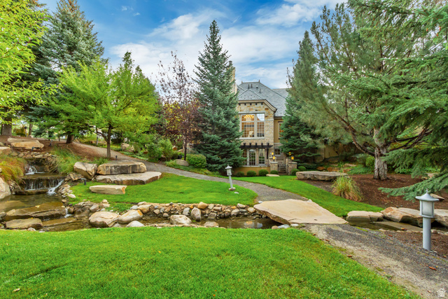 4381 Stone Crossing Provo, UT 84604 - Photo 41 of 43 Gallery Image 41