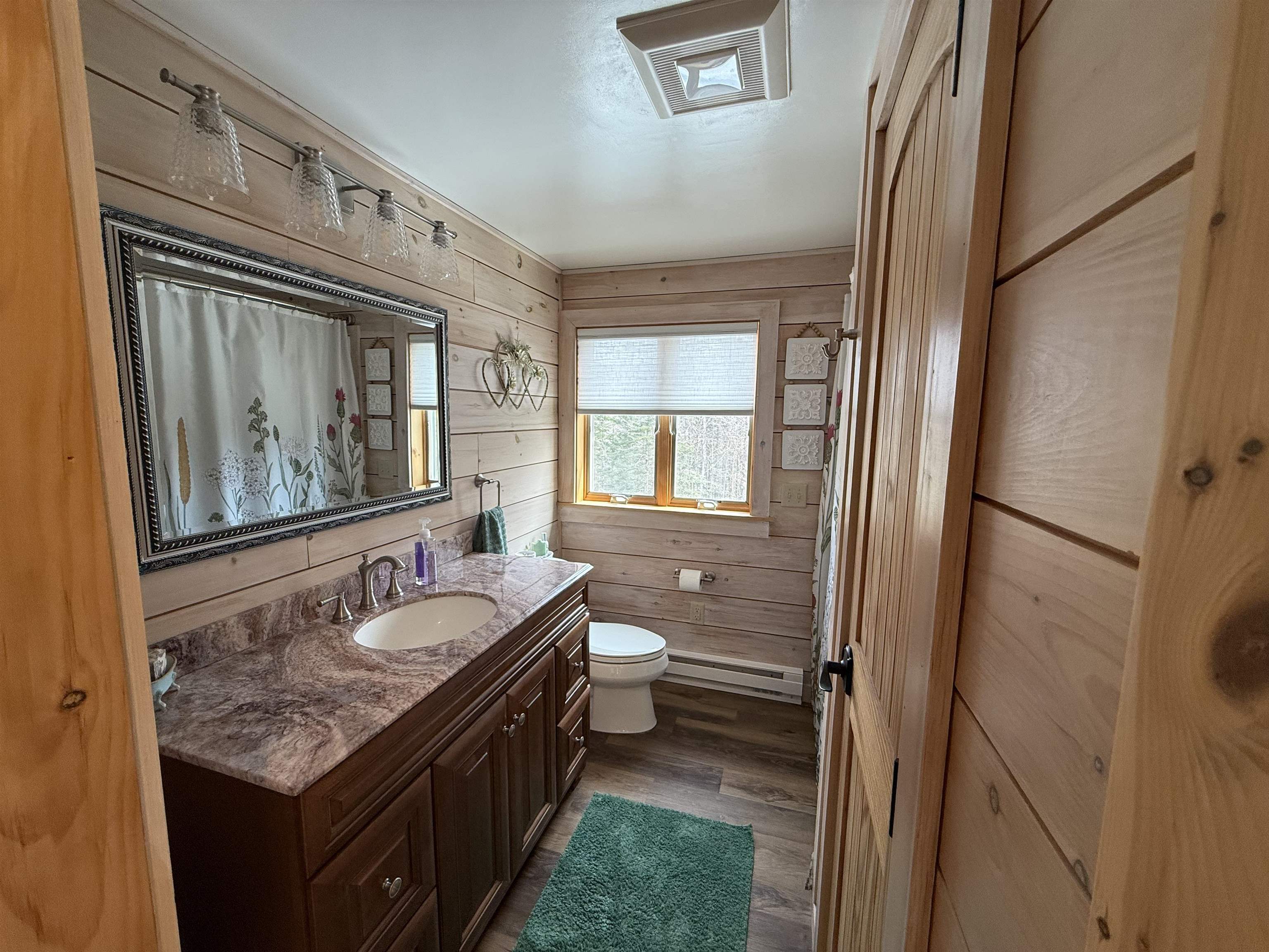1063 Highway 25 Warren, NH 03279 - Photo 11 of 31